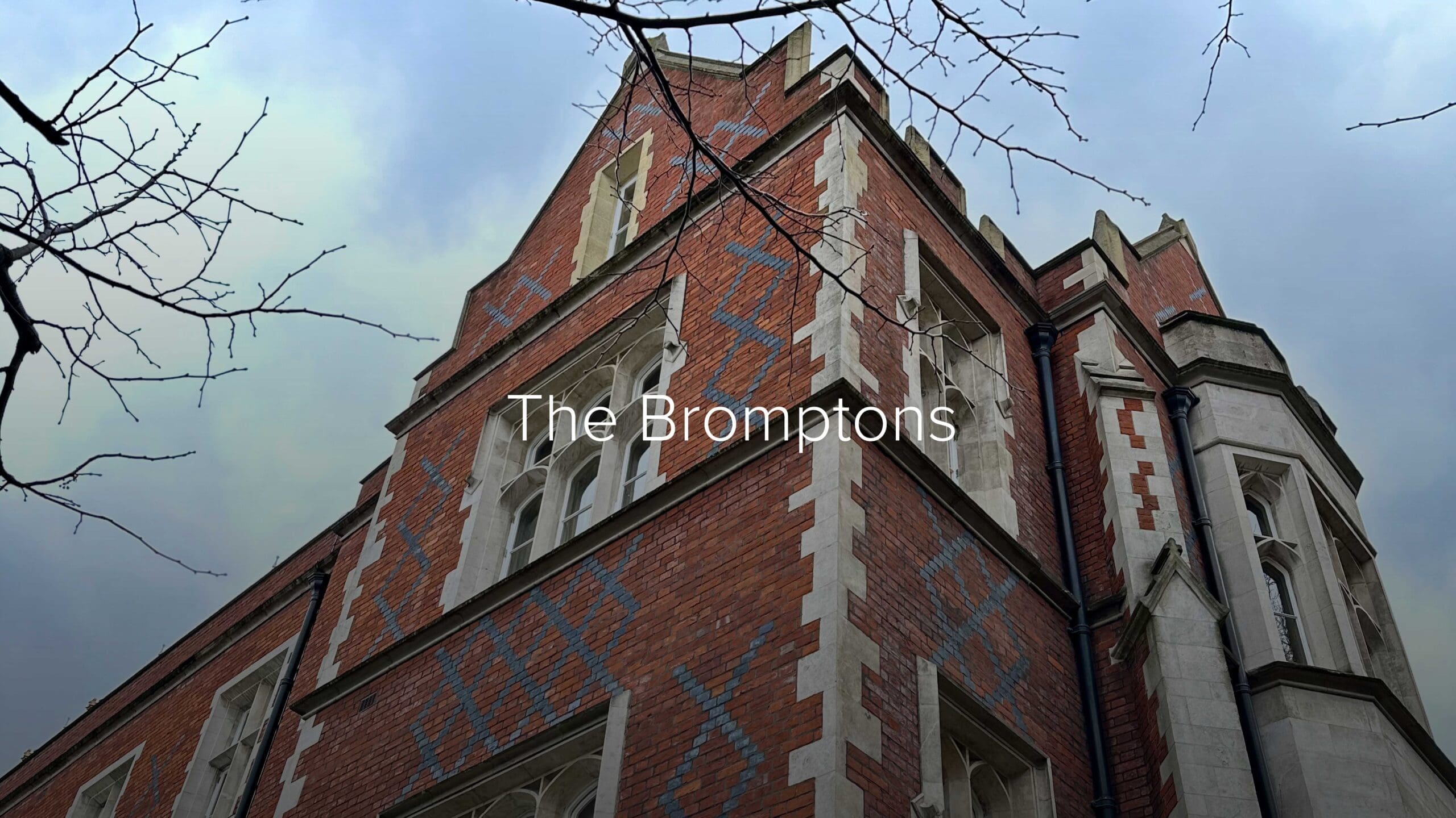 The Bromptons, Chelsea – timber-clad Amazon Eco cycle shelter with sedum roof