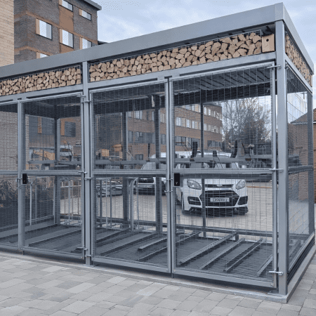 Habitat Panel Shelter w/ Sheffield Stands
